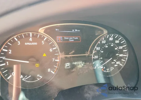 2015 Nissan Altima 2.5 из США, поврежденный, VIN 1N4AL3APXFC163342